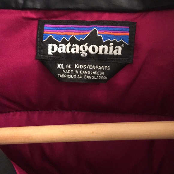 Patagonia Girls' Down Sweater Jacket - Picture 2 of 5